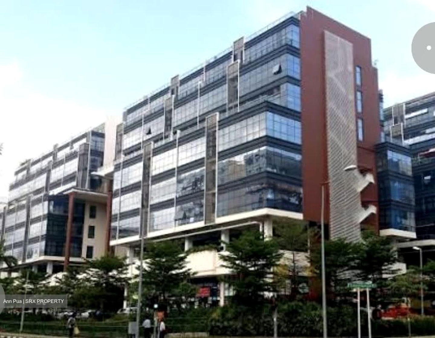 A'posh Bizhub (D27), Factory #558764191